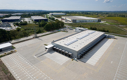 Economic, trade uncertainties give trucking real estate buyers long overdue leverage