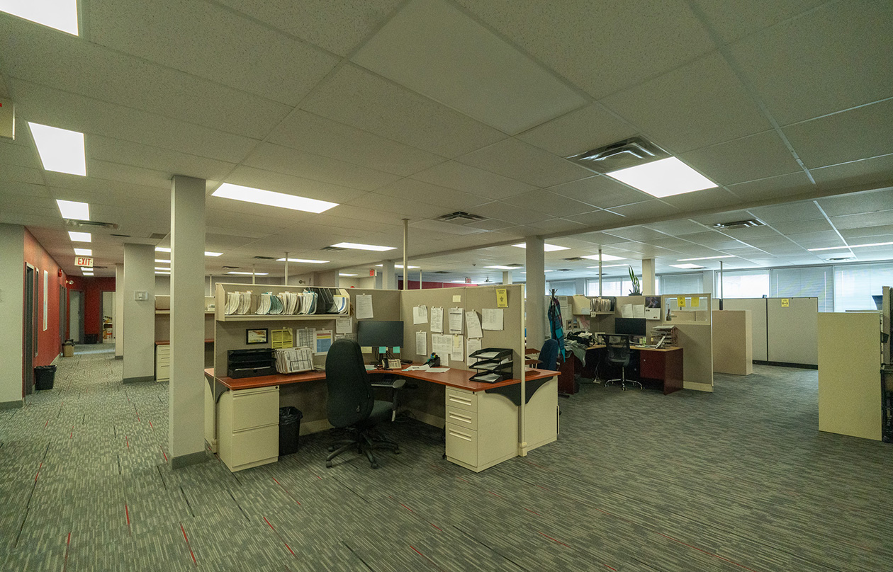 831 Portage 13