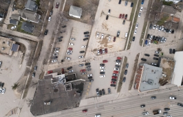 831 Portage 16