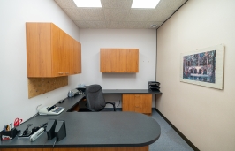3317 Roblin 6