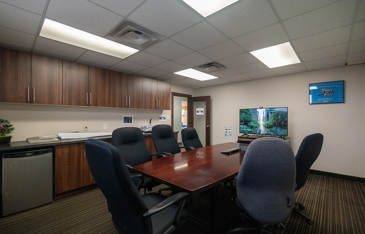 1395 Whyte 9