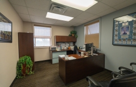 1395 Whyte 6