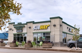 Corral Centre 12 Corral Centre 12