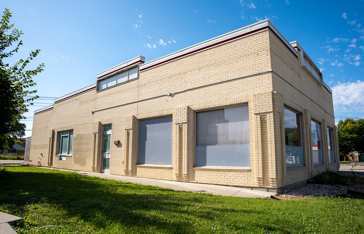 1103 Pembina 5 1103 Pembina 5