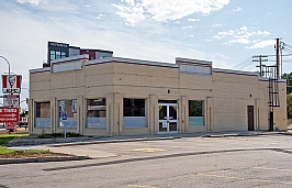 1103 Pembina 4